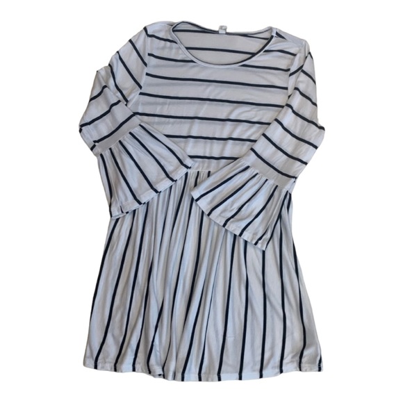 PINKBLUSH Striped Top / Bell Sleeve / Maternity! - Picture 7 of 7